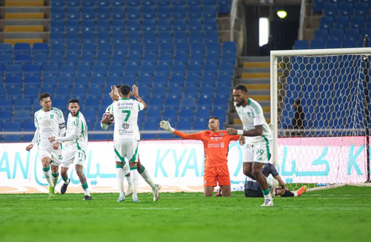 الأهلي يصعق التعاون برباعية 1 6 321