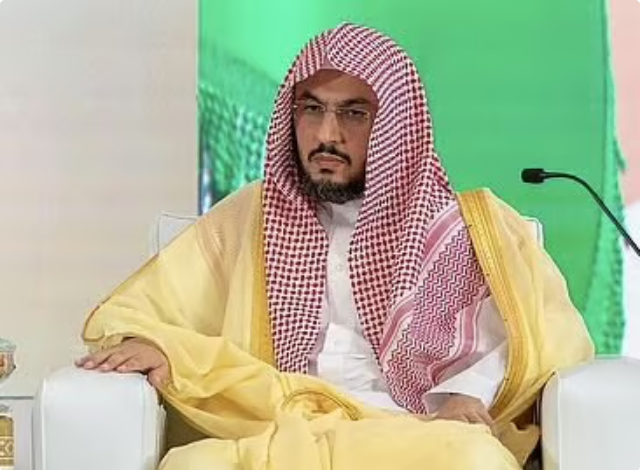 أمين هيئة كبار العلماء يهنئ القيادة بعيد الفطر ويشيد بنجاح موسم العمرة 1 6 412