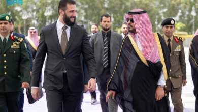 وصول الرئيس السوري أحمد الشرع إلى جدة واستقبال رسمي في مطار الملك عبدالعزيز 3 6 416