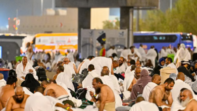 حجاج بيت الله الحرام يستقرون في مزدلفة ويبيتون استعدادًا لرمي جمرة العقبة 5 6 422