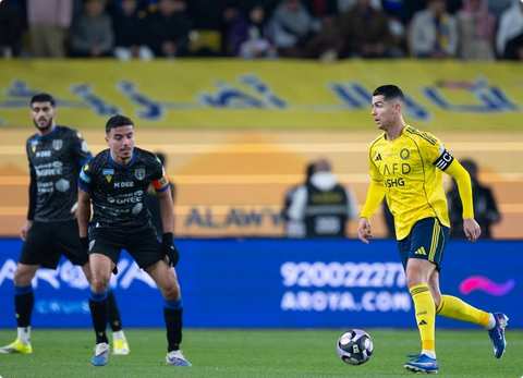 بـ "نيران صديقة".. النصر يطيح بالتعاون ويسترد وصافة دوري روشن خلف الهلال 1 66 133
