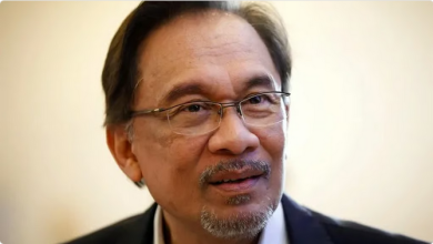 رئيس الوزراء الماليزي يستقبل إمام وخطيب المسجد النبوي 5 66 96