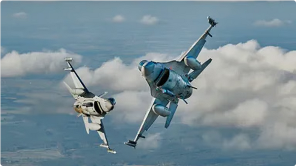 الساعة النووية تدقّ فوق بحر الشمال مع انطلاق مناورات الناتو "ستيدفاست نون" 1 666 100