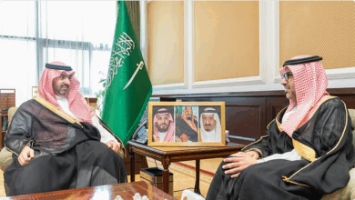 نائب أمير تبوك يستقبل مدير فرع وزارة الرياضة بالمنطقة 5 7 342