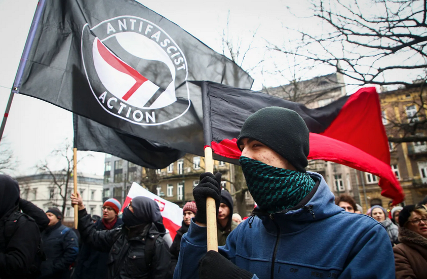 رسميا.. ترمب يصنّف “أنتيفا” منظمة إرهابية 1 77 112