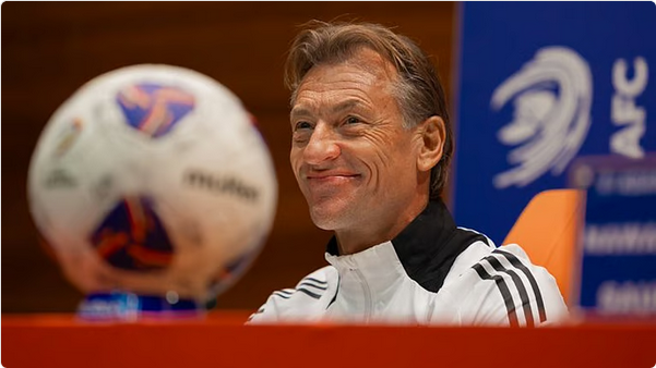 رينارد يرفع سقف التحدي قبل قمة العراق: "واثق باللاعبين وهذه أهم مباراة في مسيرتي" 1 77 2 6