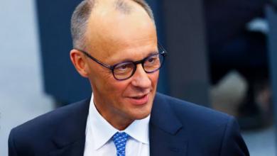 المستشار الألماني يغادر الرياض ونائب أمير المنطقة في وداعه 16 777 140