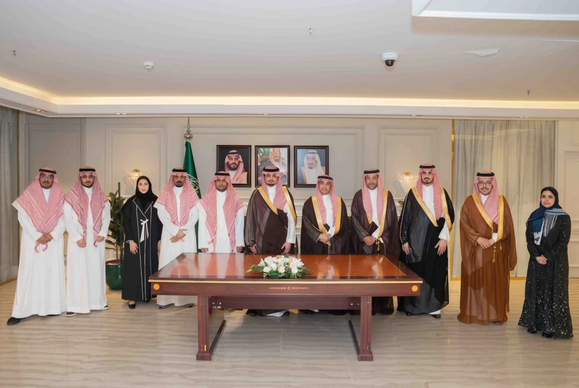 النيابة العامة والسياحة تتحدان لحماية القطاع السياحي في المملكة 1 7777 81