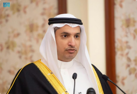 السفير البلوي يقدّم أوراق اعتماده ممثلًا لخادم الحرمين لدى نيجيريا 1 888 146