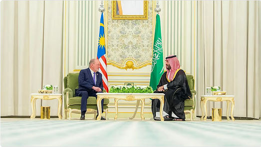 ولي العهد يستقبل ملك ماليزيا ويعقدان جلسة مباحثات رسمية 1 888 3 2