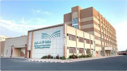 تعليم الطائف يطلق برنامجًا صيفيًا لتعزيز المهارات الرقمية والتحكم بالروبوتات للطلاب 1 888 76