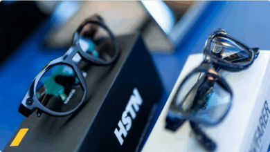 ميتا تطلق نظارات "الذكاء الخارق" الجديدة... شاشة مدمجة وسوار للتحكم 10 888 92