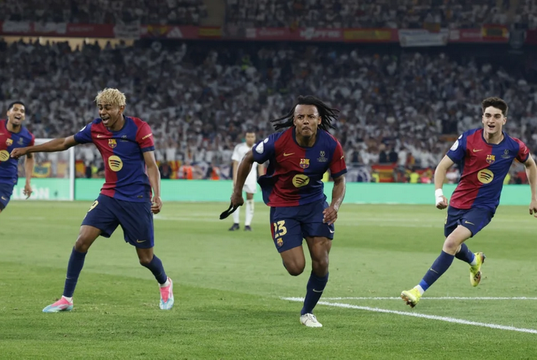 كلاسيكو مثير ينتهي بتتويج برشلونة بكأس ملك إسبانيا في الوقت القاتل 1 8888 81