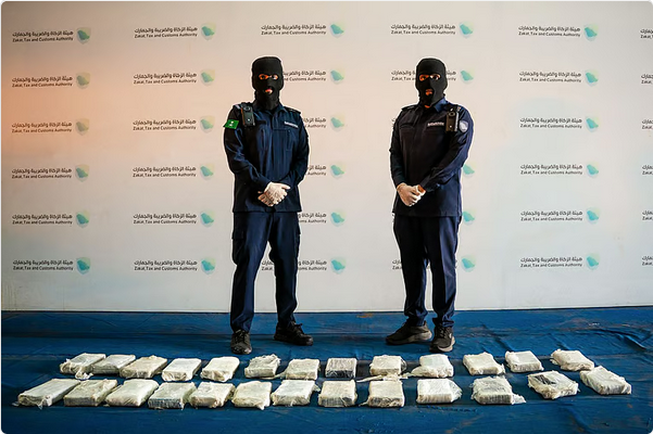 في إرسالية "لحوم مجمدة".. "زاتكا" تُحبط تهريب كوكايين بميناء جدة 1 9 394