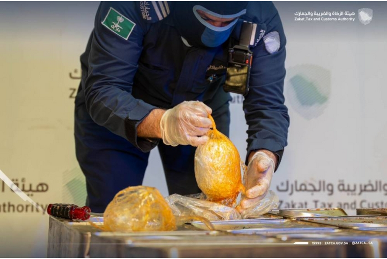 "زاتكا" في منفذ الحديثة تحبط محاولة تهريب 58 ألف حبة من "الإمفيتامين" المخدر 1 9 427