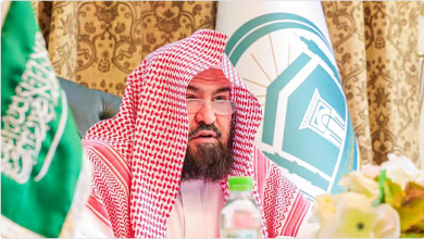 السديس يعتمد جداول أئمة ومؤذني الحرمين.. ويُبرز أهمية "الإمام الاحتياطي" 4 99 152