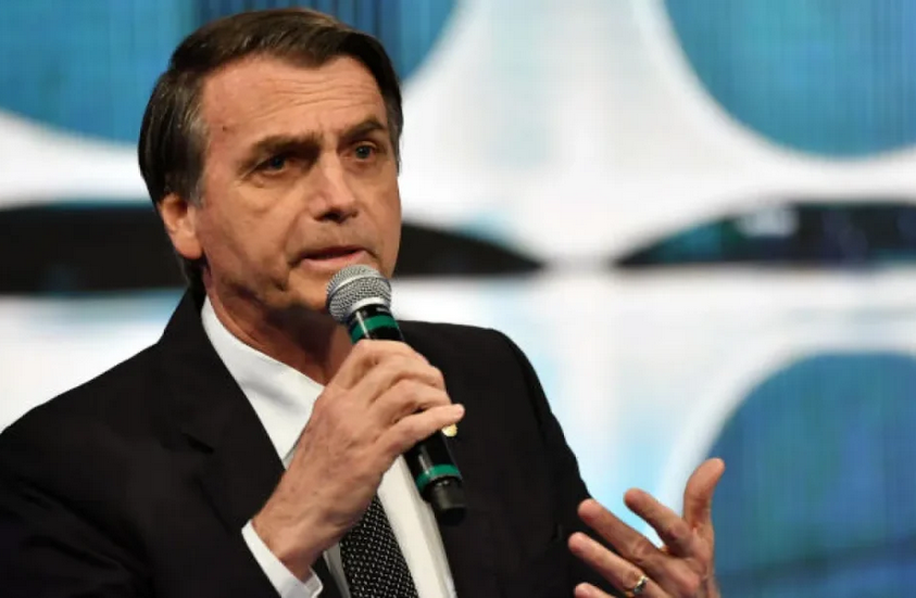 المحكمة العليا البرازيلية تفرض الإقامة الجبرية على الرئيس السابق بولسونارو 1 99 167