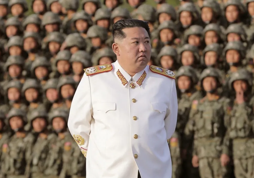 كوريا الشمالية تحذر من "تداعيات سلبية" لمناورات عسكرية مشتركة بين أمريكا، كوريا الجنوبية واليابان 1 99 190