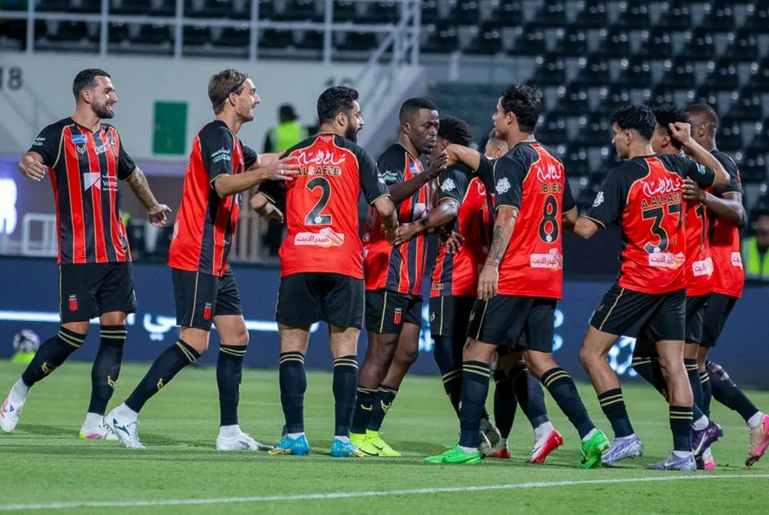 الرياض يحقق فوزه الأول في دوري روشن على حساب النجمة 1 99 193