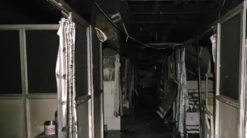 حريق مأساوي في مستشفى غرب الهند يودي بحياة ستة مرضى في وحدة العناية المركزة 1 99 201