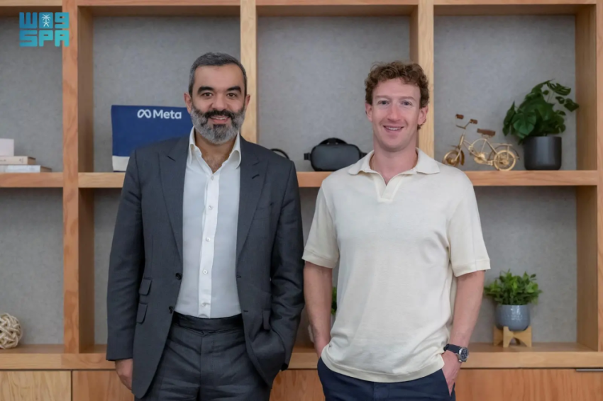 السواحه يجتمع مع مارك زوكربيرغ لتعزيز الشراكات التقنية في الذكاء الاصطناعي وتقنيات المستقبل 1 99 205