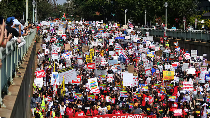 "واشنطن تنتفض: مظاهرات حاشدة ضد سياسات ترامب ونشر القوات العسكرية" 1 999 150