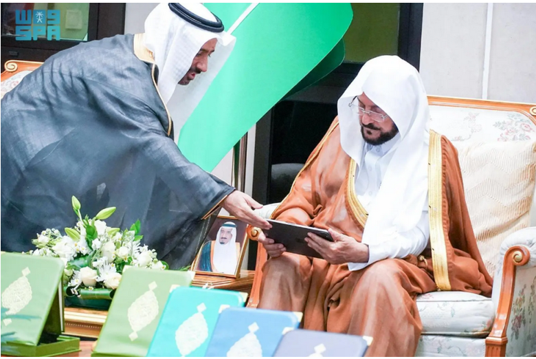وزير الشؤون الإسلامية يدشّن 6 روايات جديدة بمجمع الملك فهد لطباعة المصحف الشريف 1 999 155