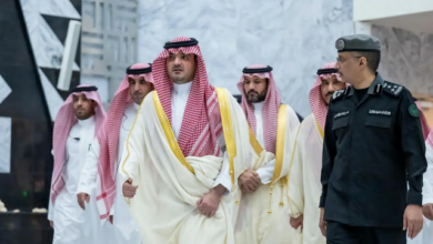 وزير الداخلية يتفقد مركز العمليات الأمنية الموحدة 911 بالرياض 3 999 227