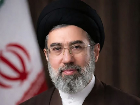 مجلس خبراء القيادة يعيّن مجتبى خامنئي مرشدًا أعلى لإيران خلفًا لوالده 1 999 3 10