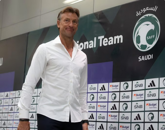 رينارد يعقد مؤتمرًا صحفيًا في جدة للحديث عن مواجهة الأخضر ومصر استعدادًا لمونديال 2026 1 9999 125