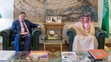 نائب وزير الخارجية يستقبل سفير المملكة المتحدة بمناسبة انتهاء فترة عمله بالمملكة 3 DSC08324