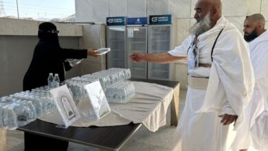 الشؤون الإسلامية بمكة المكرمة تُنفّذ مبادرة “ارتواء” لسقيا الماء بمسجد السيدة عائشة بالتنعيم خدمةً لضيوف الرحمن 4 WhatsApp Image 2026 05 08 at 10.47.04 AM