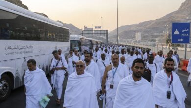 حجاج بيت الله يتوافدون إلى مشعر منى لقضاء يوم التروية في أجواء إيمانية مفعمة بالتلبية 4 WhatsApp Image 2026 05 25 at 12.24.17 PM