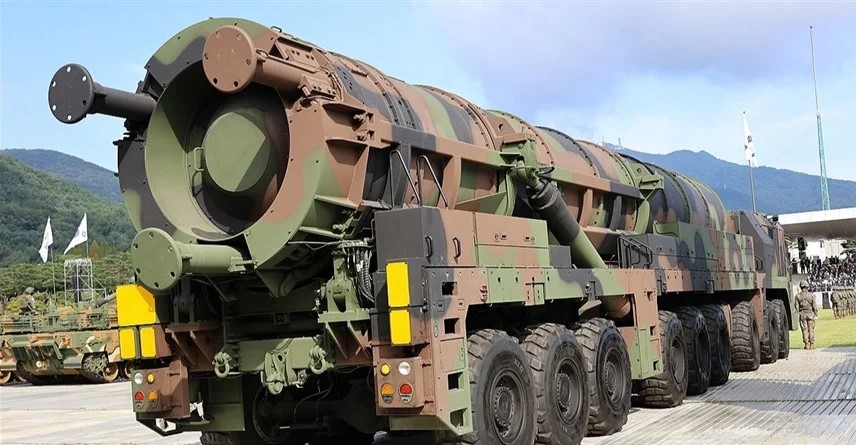 بـ "صاروخ الوحش".. سيئول تفعل استراتيجية "توازن الرعب" لردع تهديدات بيونغ يانغ 1 dreamstime m 42093683 1 1