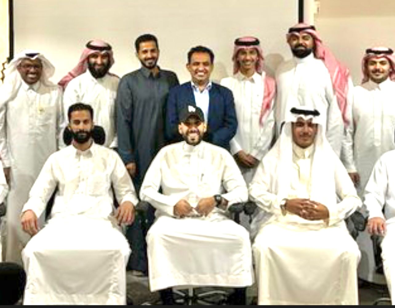 محمد بن علي القرني يُنهي دورة “الإلقاء والعرض” بمركز مسارات التميز للتدريب 2 ed05745b 8371 4b14 91f5 d3e400f83315