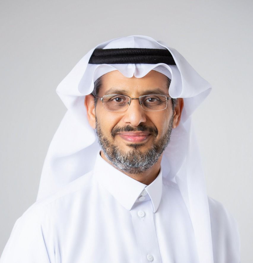 المستشار الإعلامي علي القرني يكشف تأثير التكنولوجيا على مستقبل الإعلام 1 المستشار الاعلامي علي القرني